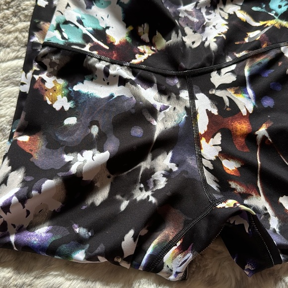 EUC Nike Dri fit full length leggings size XS - Picture 2 of 8